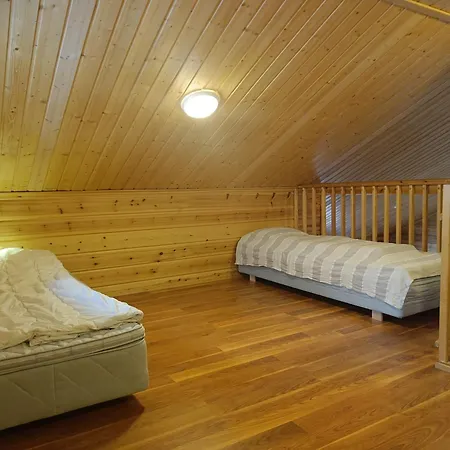 Kaerpaenrinne B Holiday home Syote